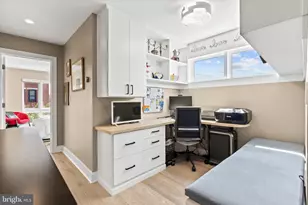 2147 Lombard St, Philadelphia, PA 19146 - Photo 35