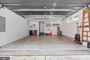 2147 Lombard St, Philadelphia, PA 19146 - Photo 95