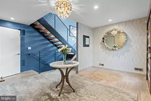 2147 Lombard St, Philadelphia, PA 19146 - Photo 7