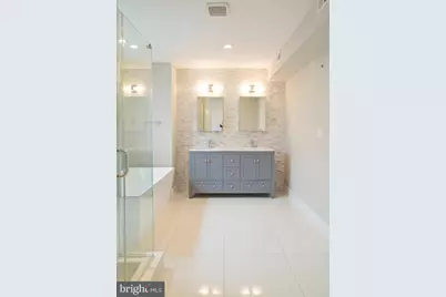 708 N 17th Street, Philadelphia, PA 19130 - Photo 5