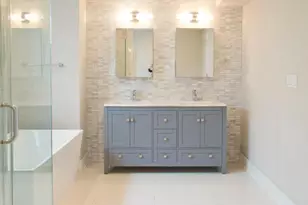 708 N 17th St, Philadelphia, PA 19130 - Photo 5