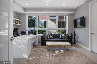 707 S 15th Street, Philadelphia, PA 19146 - Photo 7