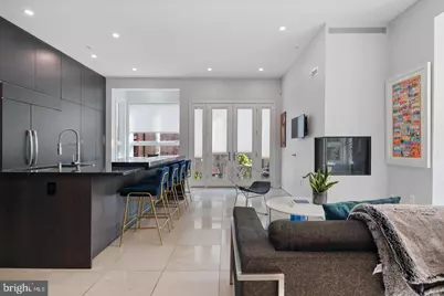 707 S 15th Street, Philadelphia, PA 19146 - Photo 15