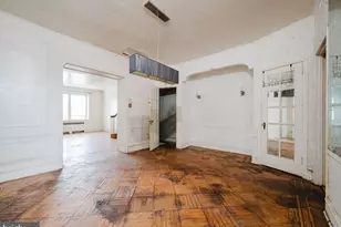 1725 Conlyn St, Philadelphia, PA 19141 - Photo 7