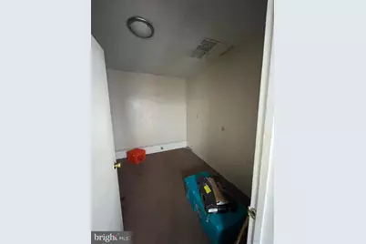 5809 Chew Avenue, Philadelphia, PA 19138 - Photo 17