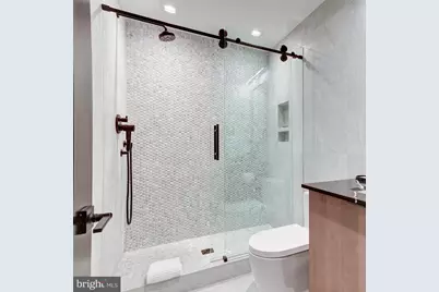 109 S 24th Street, Philadelphia, PA 19103 - Photo 51