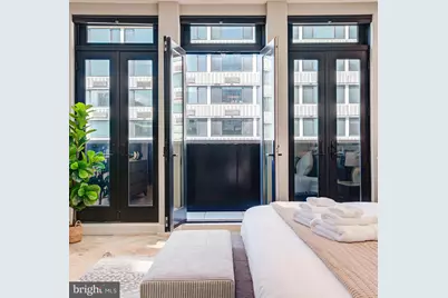 109 S 24th Street, Philadelphia, PA 19103 - Photo 19