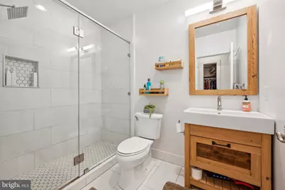 801 N 16th Street #1, Philadelphia, PA 19130 - Photo 19