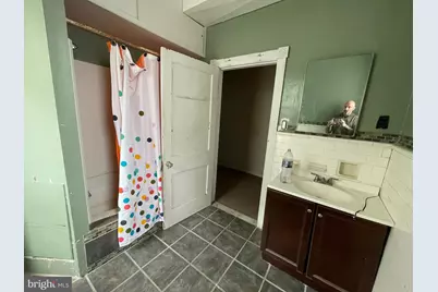 5809 Chew Avenue, Philadelphia, PA 19138 - Photo 15