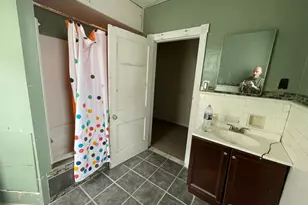 5809 Chew Ave, Philadelphia, PA 19138 - Photo 15