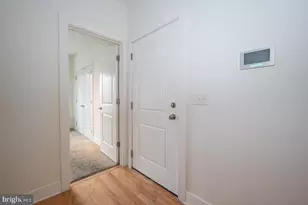 110 Naudain St, Philadelphia, PA 19147 - Photo 5
