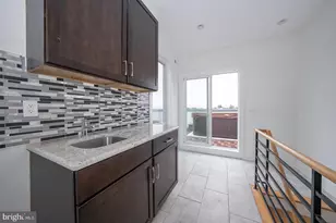 110 Naudain St, Philadelphia, PA 19147 - Photo 37