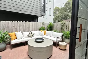 949 N Orianna St, Philadelphia, PA 19123 - Photo 35