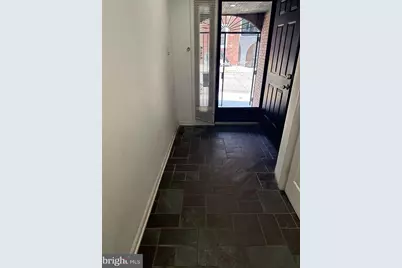 949 N Orianna Street, Philadelphia, PA 19123 - Photo 9