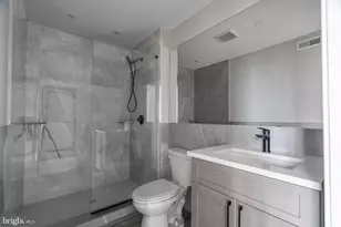 2401 Washington Ave, Philadelphia, PA 19146 - Photo 11