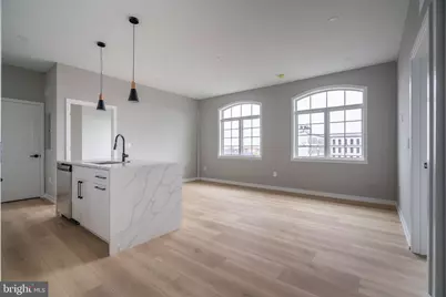 2401 Washington Avenue #5D, Philadelphia, PA 19146 - Photo 7