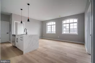 2401 Washington Ave, Philadelphia, PA 19146 - Photo 7