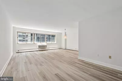 1900 John F Kennedy Boulevard #924, Philadelphia, PA 19103 - Photo 5