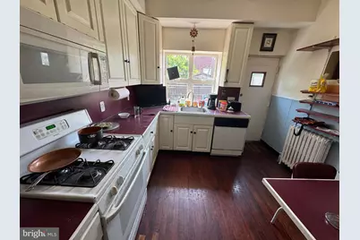 7106 Elmwood Avenue, Philadelphia, PA 19142 - Photo 3