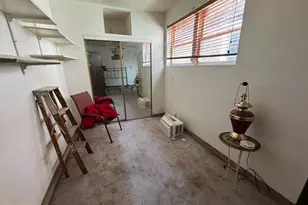 7106 Elmwood Ave, Philadelphia, PA 19142 - Photo 9