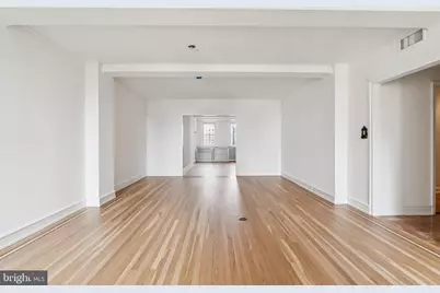 1901 Walnut Street #16E, Philadelphia, PA 19103 - Photo 5