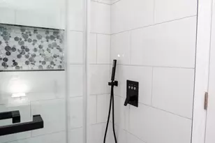 2127 Sigel St, Philadelphia, PA 19145 - Photo 19