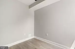 2571 Coral St, Philadelphia, PA 19125 - Photo 39