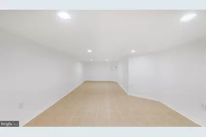 1928 S 18th Street, Philadelphia, PA 19145 - Photo 15