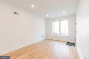 2412 W Master St, Philadelphia, PA 19121 - Photo 7