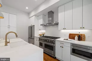 262 S 16th St, Philadelphia, PA 19102 - Photo 7