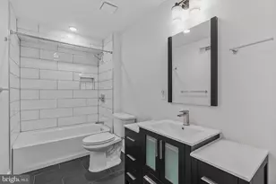 402 N Front St, Philadelphia, PA 19123 - Photo 9