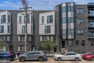 402 N Front St, Philadelphia, PA 19123 - Photo 1