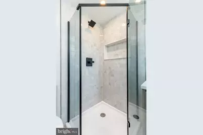 2433 W Seybert Street, Philadelphia, PA 19121 - Photo 17