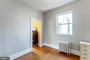 2440 S 13th St, Philadelphia, PA 19148 - Photo 17