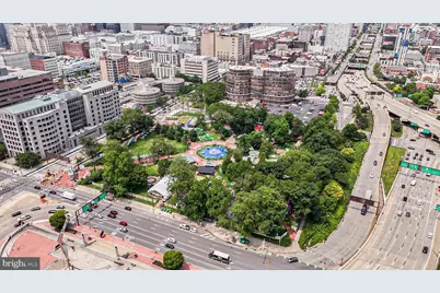 301 Race Street #411, Philadelphia, PA 19106 - Photo 41