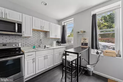 7018 Woodland Avenue, Philadelphia, PA 19142 - Photo 17