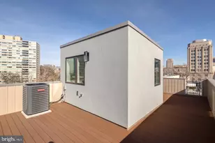 237 N 23rd St, Philadelphia, PA 19103 - Photo 23