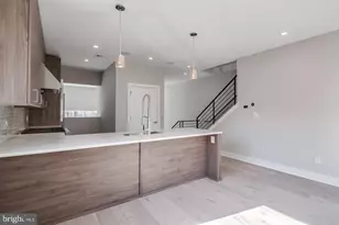 237 N 23rd St, Philadelphia, PA 19103 - Photo 9