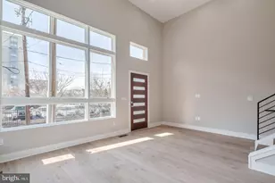 237 N 23rd St, Philadelphia, PA 19103 - Photo 3