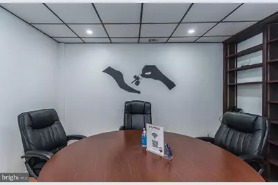 8304 Bustleton Avenue, Philadelphia, PA 19152 - Photo 11