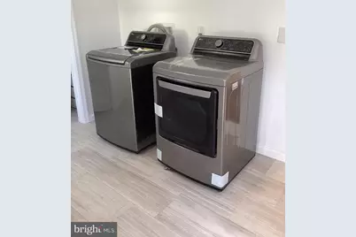 221 E Slocum Street, Philadelphia, PA 19119 - Photo 15