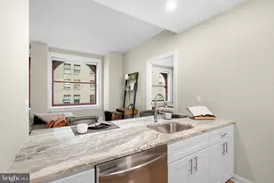 1420 Chestnut St, Philadelphia, PA 19102 - Photo 13