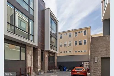 204 W Laurel St #3, Philadelphia, PA 19123 - Photo 3