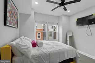 2248 Earp St, Philadelphia, PA 19146 - Photo 15