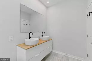 1320 S 31st St, Philadelphia, PA 19146 - Photo 87