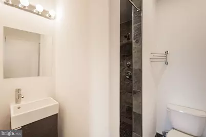 1642 N Marshall Street #UNIT 2, Philadelphia, PA 19122 - Photo 15