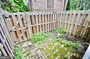 2 Penns Ct, Philadelphia, PA 19144 - Photo 7