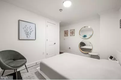 1701 Locust Street #1607, Philadelphia, PA 19103 - Photo 9