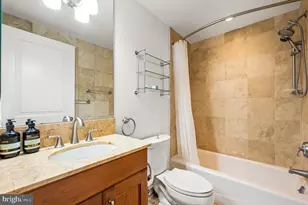 1701 Locust St, Philadelphia, PA 19103 - Photo 11