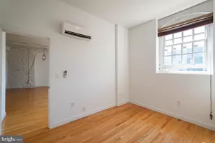 4 Leverington Ave, Philadelphia, PA 19127 - Photo 9